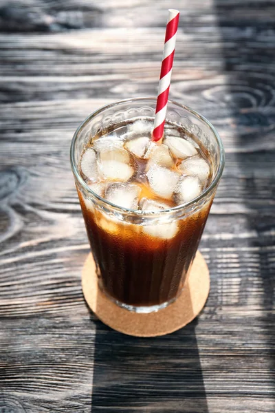 Glas met cold brew koffie — Stockfoto