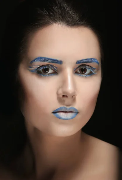 Mujer con maquillaje creativo — Foto de Stock