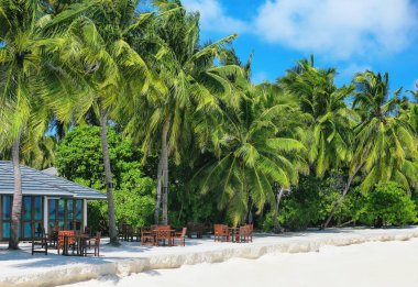 Güzel plaj tropikal Resort görünümünü