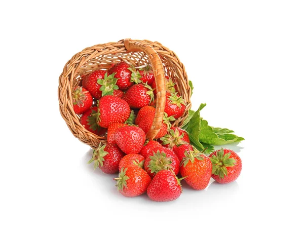 Läckra röda jordgubbar — Stockfoto