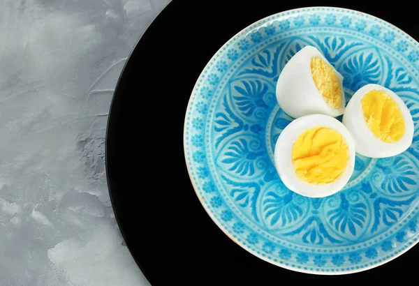 Sabit haşlanmış yumurta dilimlenmiş