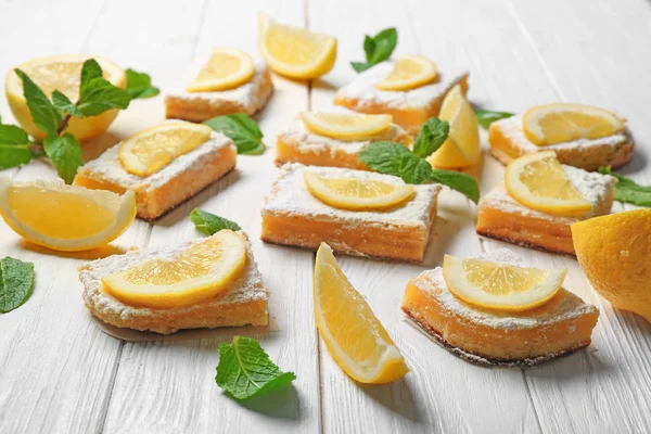 Delicious lemon pie bars — Stock Photo, Image