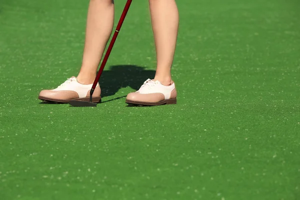 Kvinnliga golf spelare — Stockfoto
