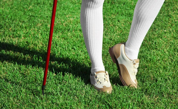 Vrouwelijke golfspeler — Stockfoto