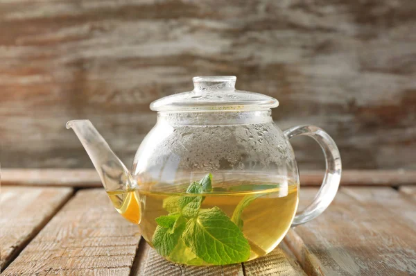 lemon balm tea