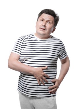 Kilolu adam beyaz arka plan üzerinde. Diyet kavramı