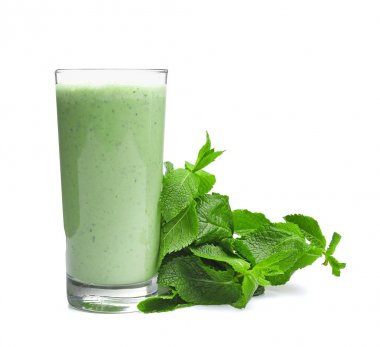 Taze yeşil smoothie bardak 