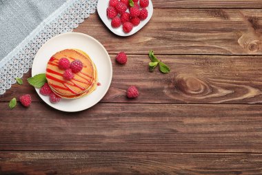 Lezzetli gözleme ile plakalar 