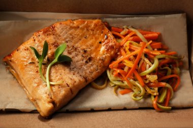 Lezzetli balık karton kutu 