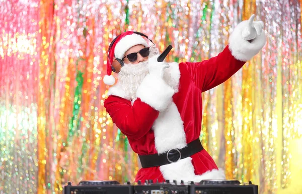 DJ Santa Claus w klubie — Zdjęcie stockowe