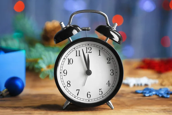 Retro alarm clock — Stock Photo, Image