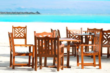 Café'de tropikal resort