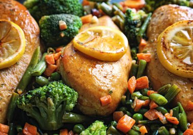 Lezzetli tavuk göğsü  