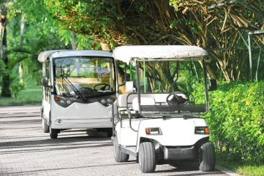 Tropikal Resort modern arabaları