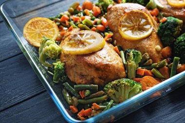 Lezzetli tavuk göğsü  