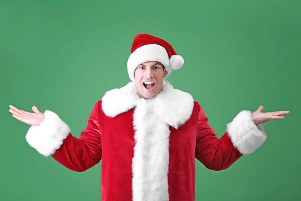 Bell'uomo in costume da Babbo Natale — Foto Stock