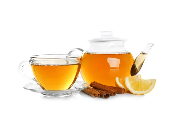 Chá de canela quente aromático — Fotografia de Stock