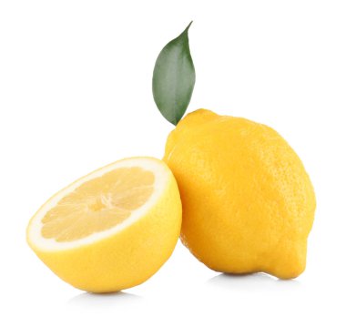 Lezzetli taze limon ve yaprak  