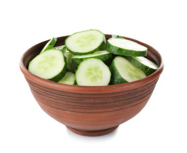 taze salatalık dilimleri  