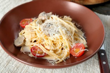 Plaka ile lezzetli Türkiye lazanya