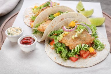 Lezzetli balık tacos