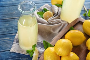 limon suyu ve taze limon