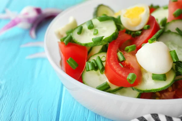 Healthy salad with cucumbers — Stock Photo, Image