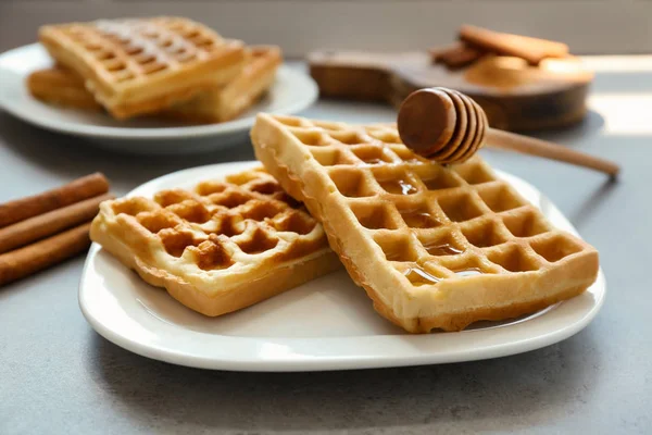 Waffles caseiros saborosos — Fotografia de Stock