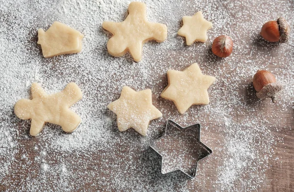 Processo di fabbricazione di biscotti di Natale — Foto Stock