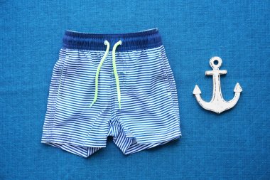 Bebek Yüzme gövdeleri ve küçük çapa 