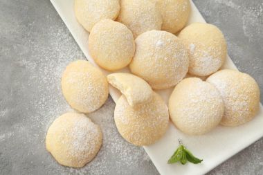 Ev yapımı limonlu kurabiye