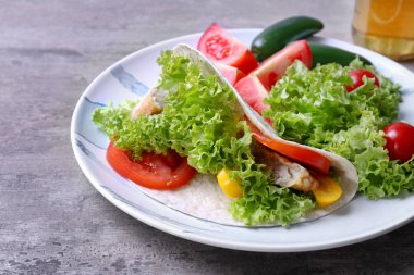 Lezzetli balık taco  