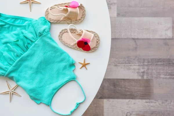 Bebek Mayo ile kompozisyon 