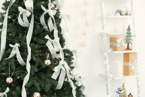 Mooie kerstboom — Stockfoto