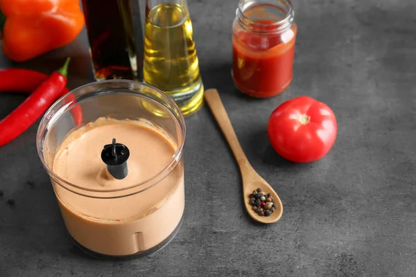 Tasty creamy tomato sauce — Stock Photo, Image