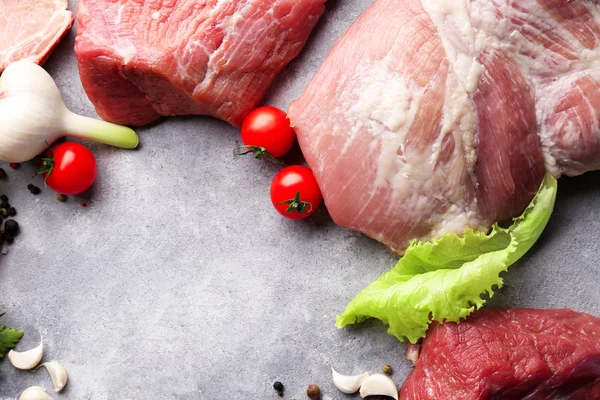 Farklı taze et parçaları  