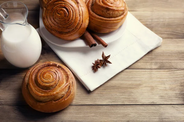 Tatlı tarçınlı rulo 