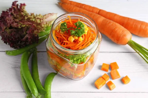 Delicious carrot salad — Stock Photo, Image