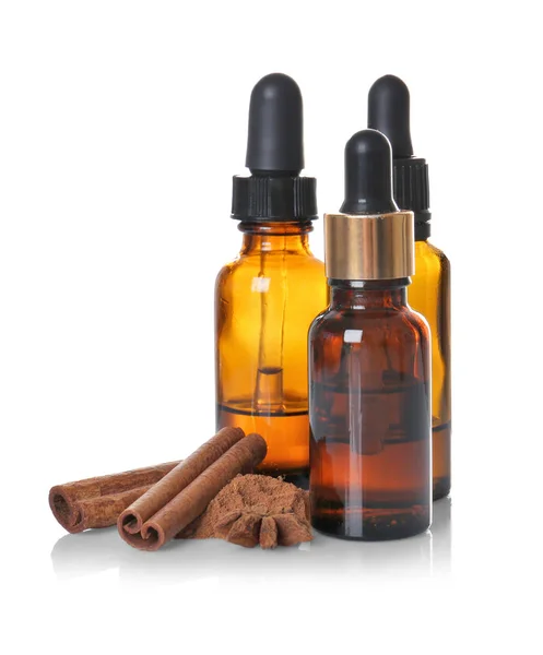 Composition with essential cinnamon oil — Stock Photo, Image