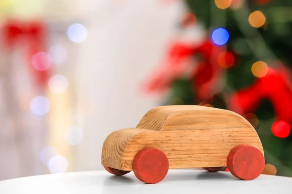 Voiture décorative en bois — Photo