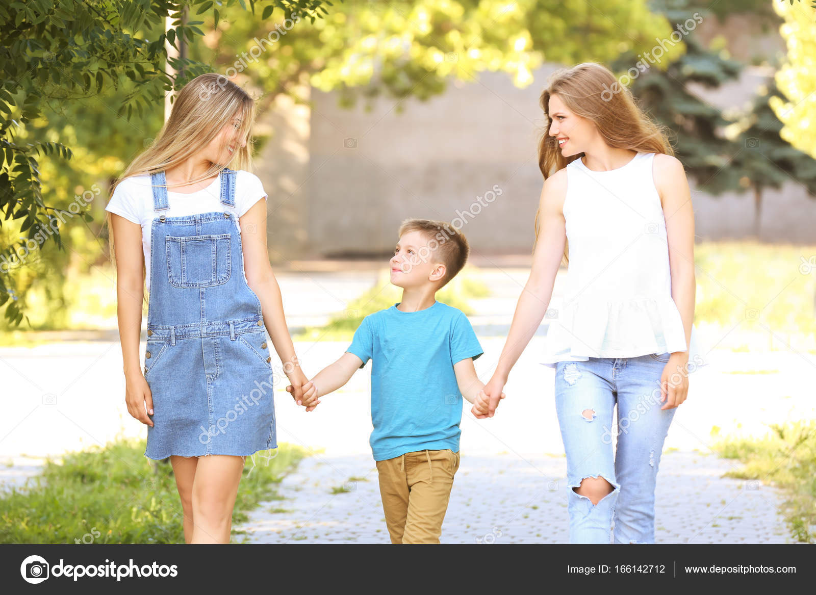 Moeder en zoon lesbisch