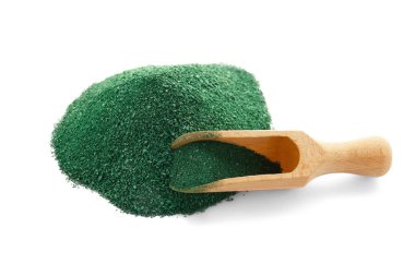 Spirulina yosun toz ve ahşap Kepçe yığını 