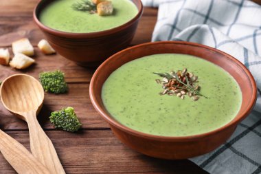 Kase lezzetli brokoli çorbası 