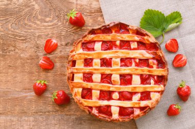 enfes Çilekli pasta