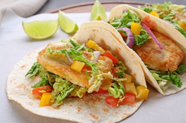 Lezzetli balık tacos  