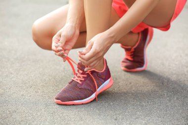  kadın ayakkabı bağcığı bağlama 