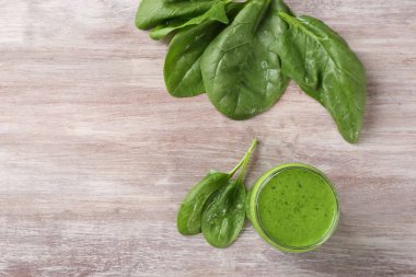 Kavanoz ıspanak güler yüzlü  