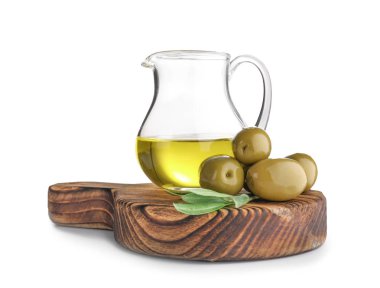 Ahşap tahta ve zeytinyağı ile sürahi 