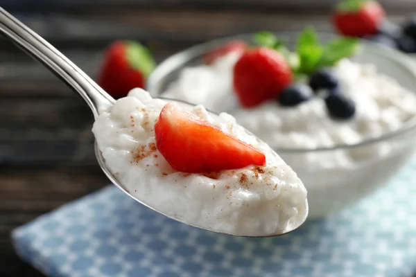 Creamy rice pudding — Stock Photo, Image