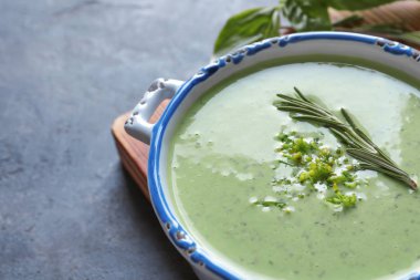 lezzetli brokoli çorbası